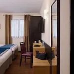 Roissy 4*