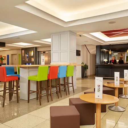 Roissy Hotel