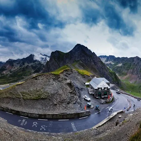 Ξενοδοχείο Roissy 4*