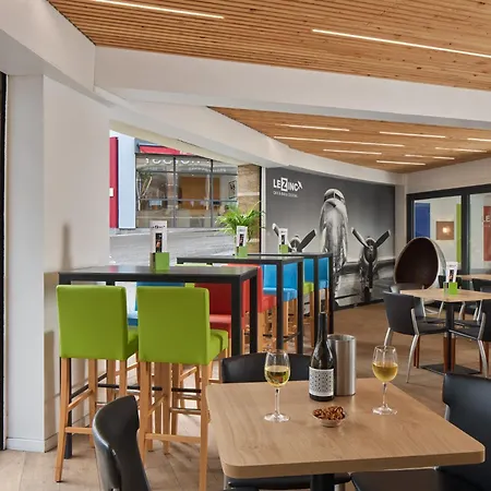 Hotel Roissy 4*