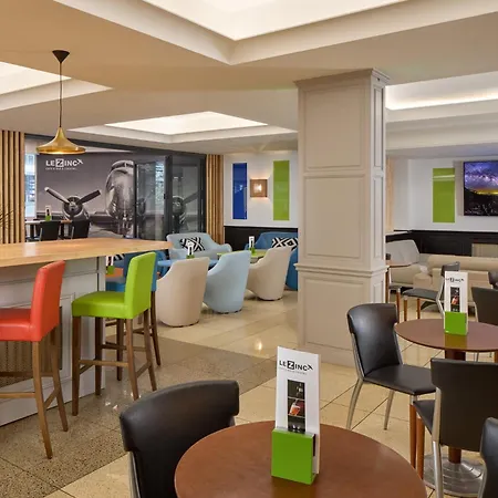 Hotel Roissy Lourdes