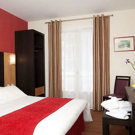 Roissy Otel 4*